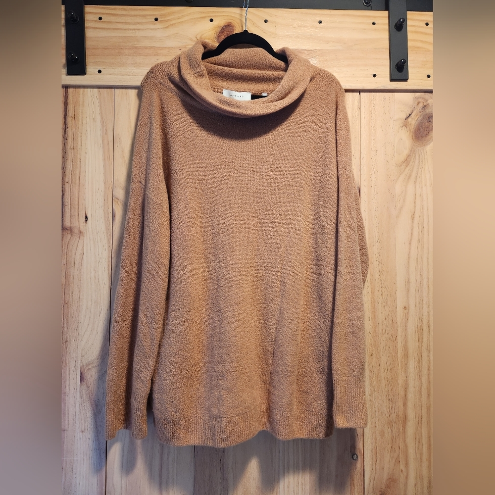 Lark & Ro Sweater